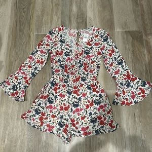 American Eagle long sleeve white floral romper
